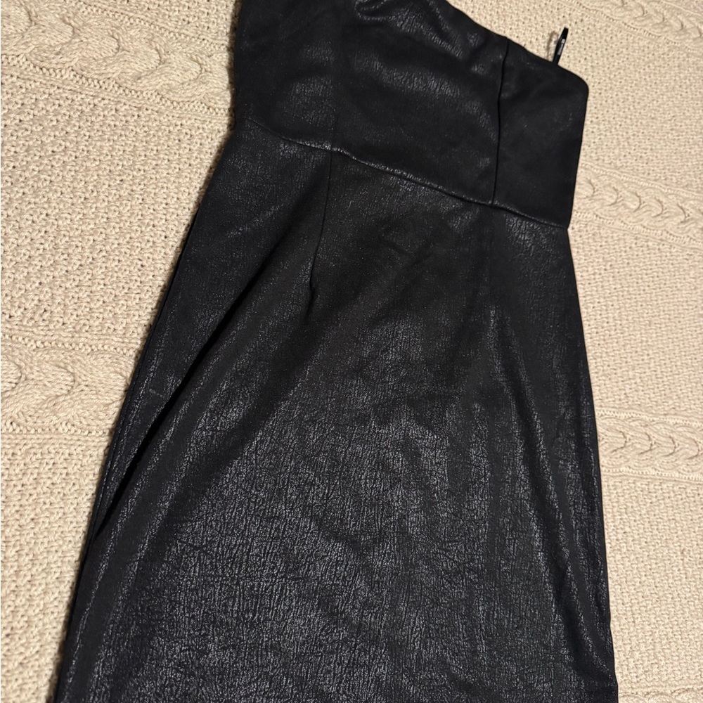 Forever 21 Black Strapless Dress